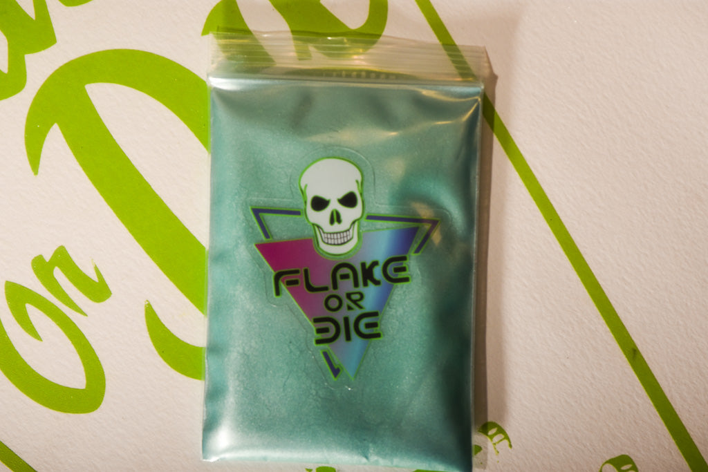 Flake or Die, Atlantis, Green/Silver Shimmer Pearl Pigment