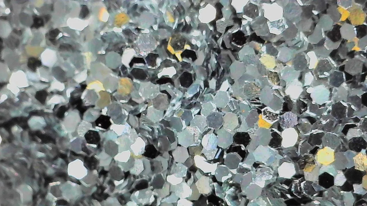 Tinfoil Hat, Silver Metal Flake 015 hex