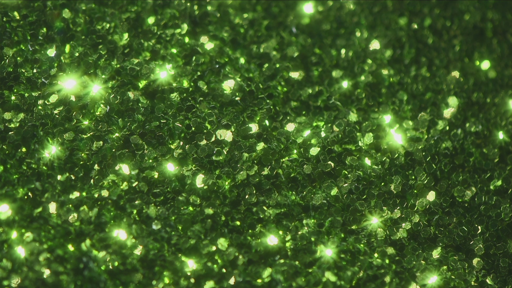 0067_Electric_Booger_015HexChartreuse_SpreadThick