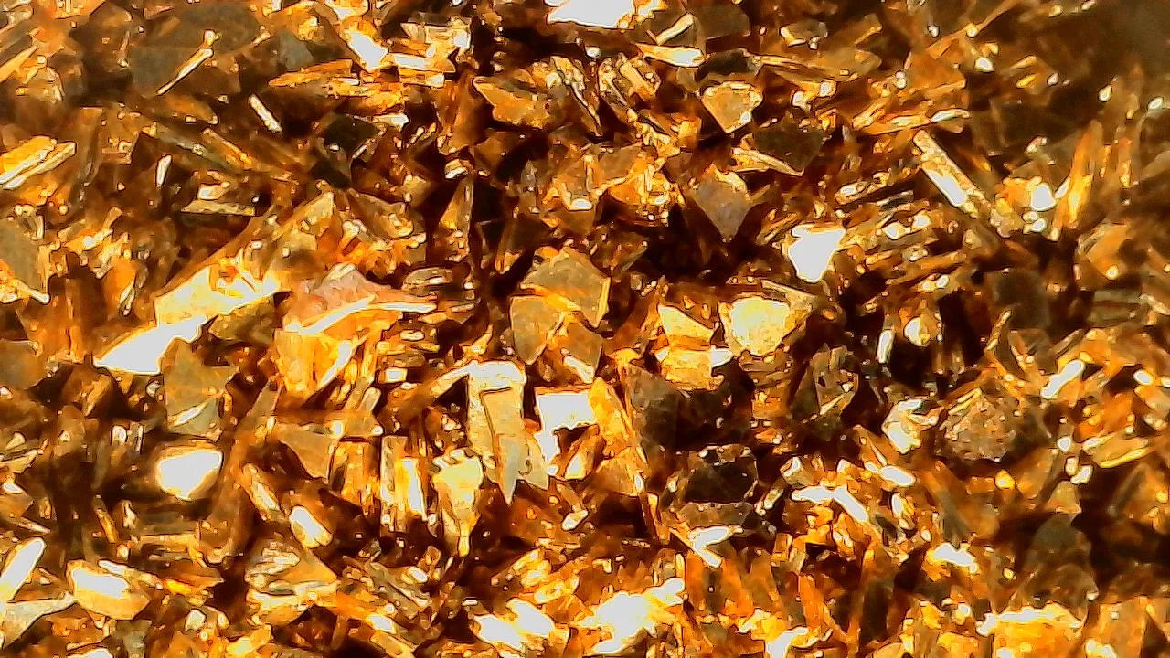 Jackpot, Gold Crushed Glass 80 grit